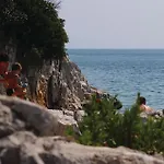 Stunning In * Hrboki