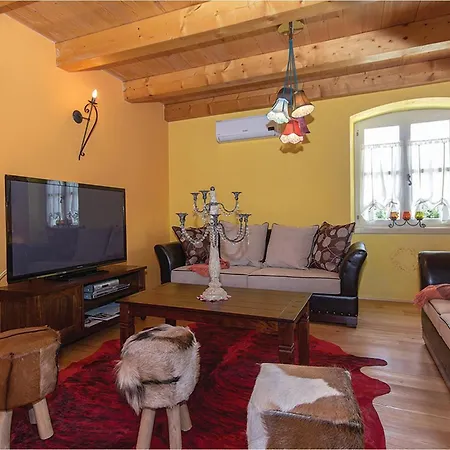 Luxurious Home In Hrboki * Hrboki